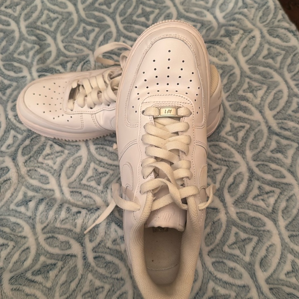 Worn twice Nike shoes